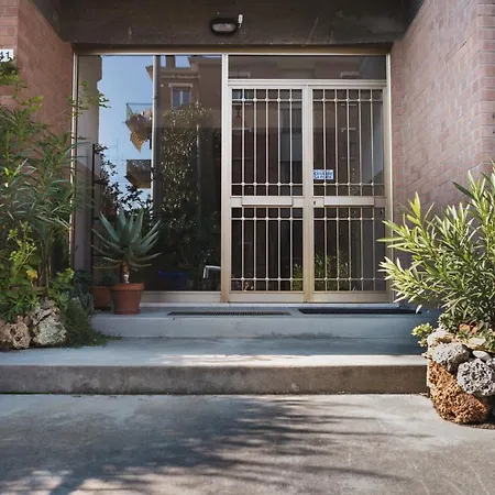 Apartment A Due Passi Dall'ospedale *