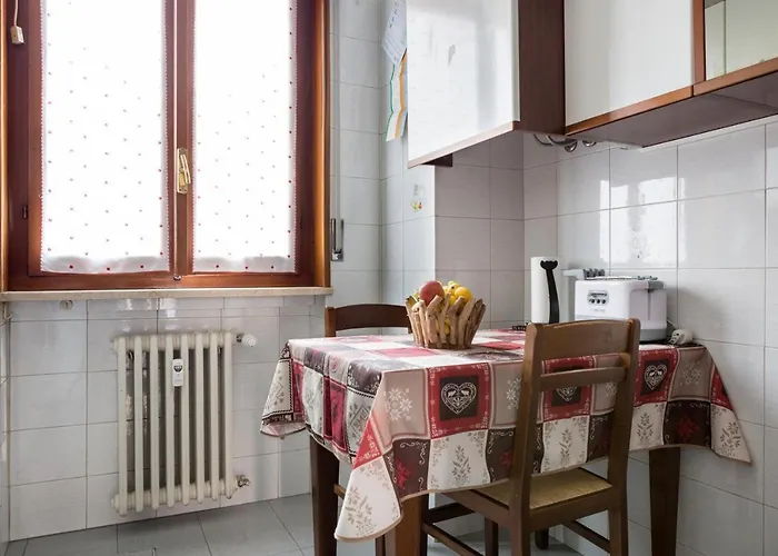 A Due Passi Dall'ospedale Apartment